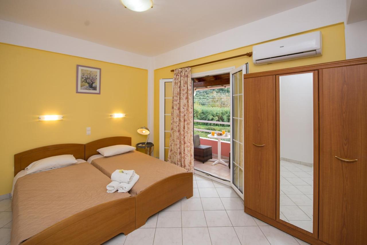 Apartmán Kogeros Agios Georgios Pagon Exteriér fotografie