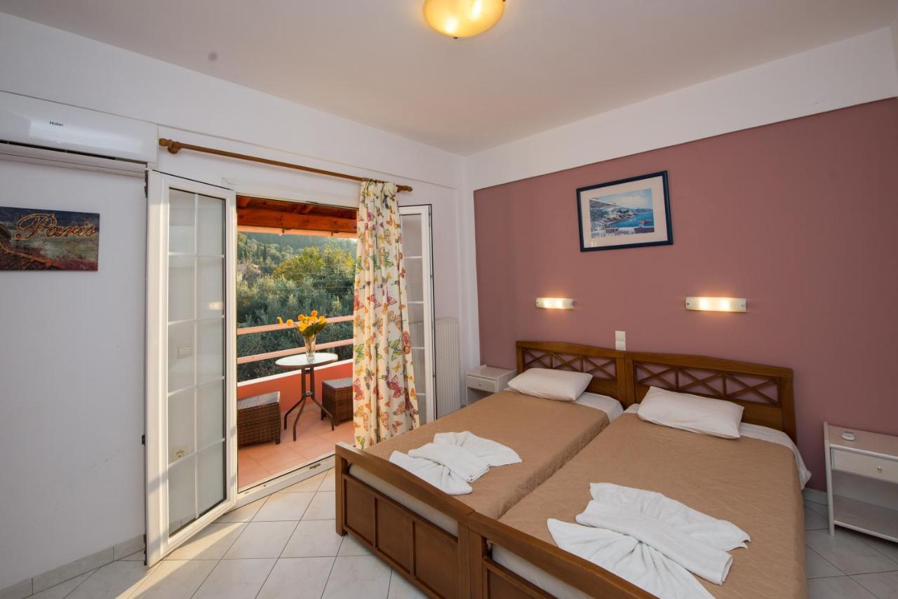 Apartmán Kogeros Agios Georgios Pagon Exteriér fotografie